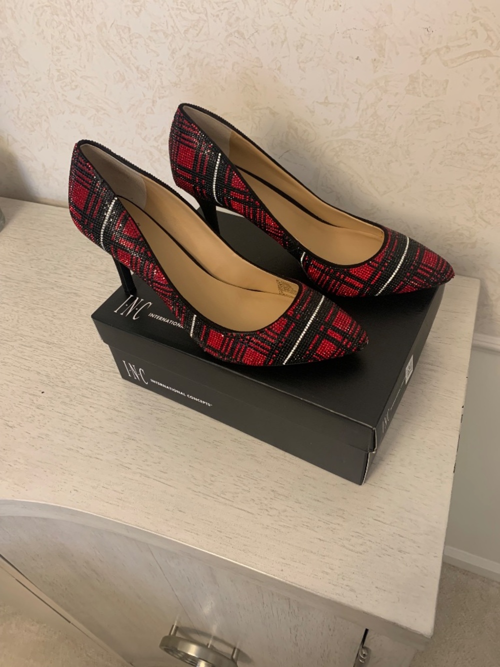 I. N. C. Black, red and silver, sparkling plaid heels, size 11. - Picture 4 of 10